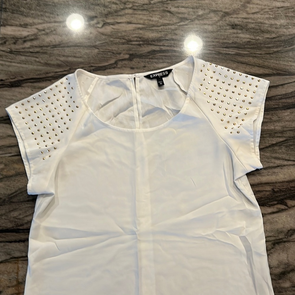 Womens embellished express shirt
